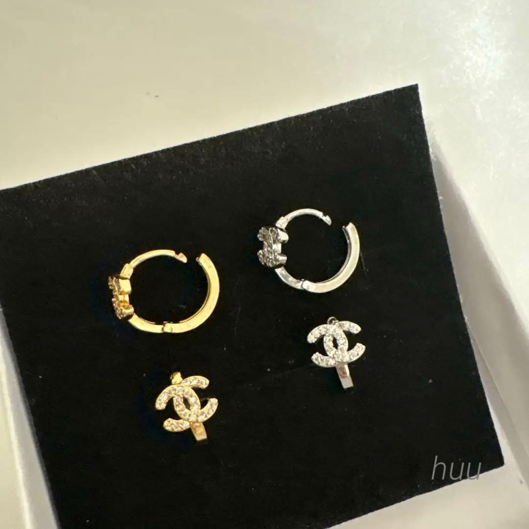 ロゴデザイン ピアス ゴールド シルバーセット　メッセージカード付き