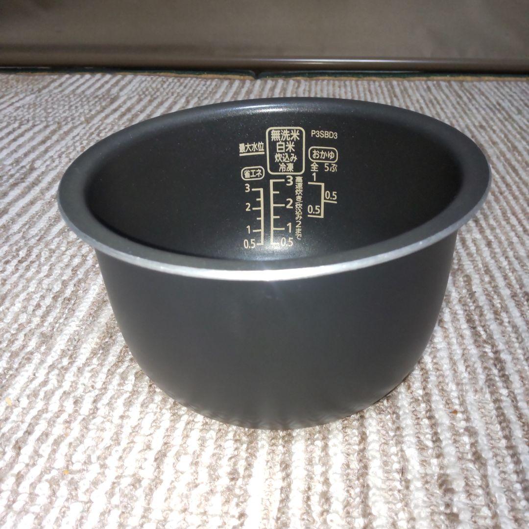 アイリスオーヤマ 圧力IH 炊飯器 2019年製造 ３合 RC-PA30-B