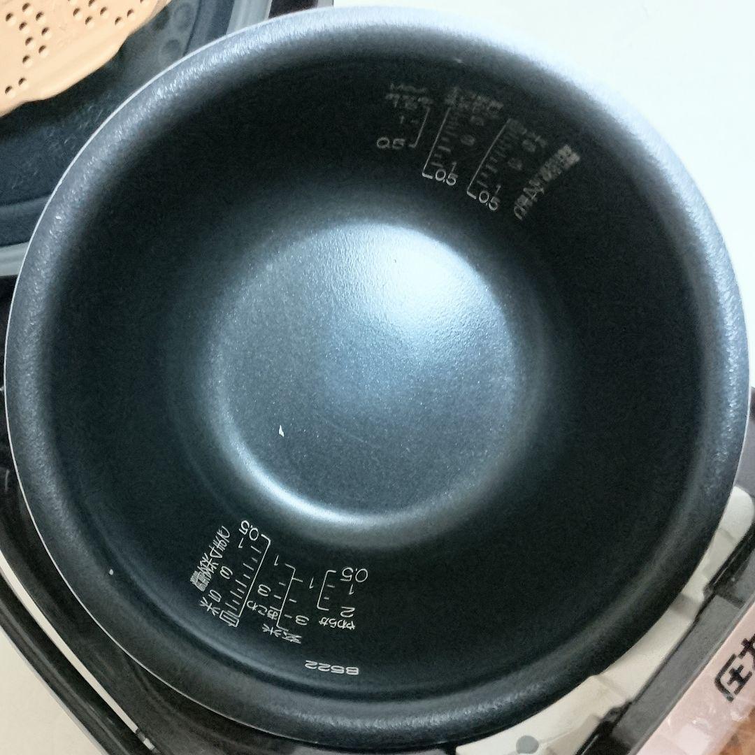 ZOJIRUSHI　NP-BW10E5-XT　IH炊飯器　極め炊き　5.5合炊き