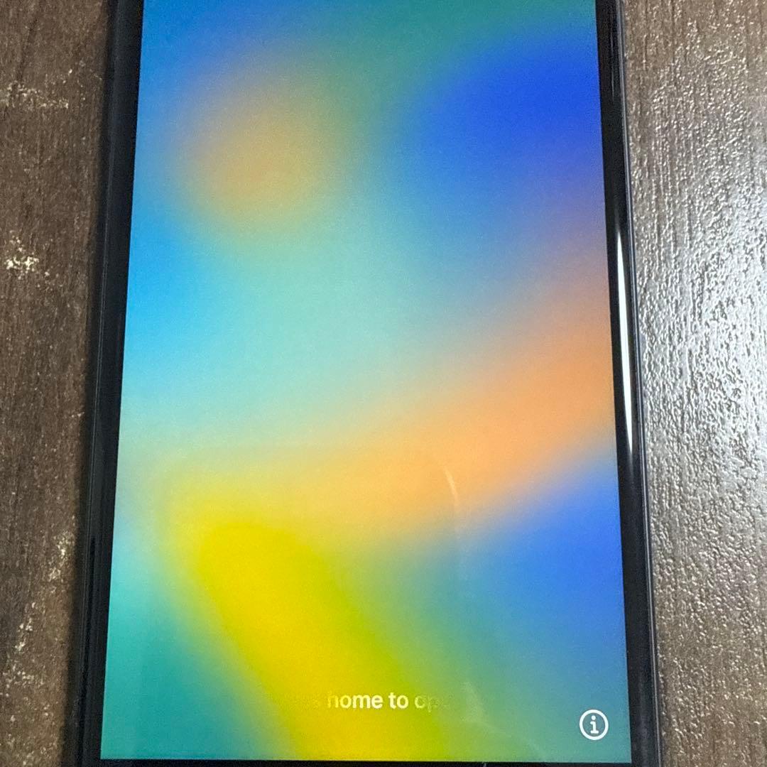 iPhone 8 Plus ブラック　64GB