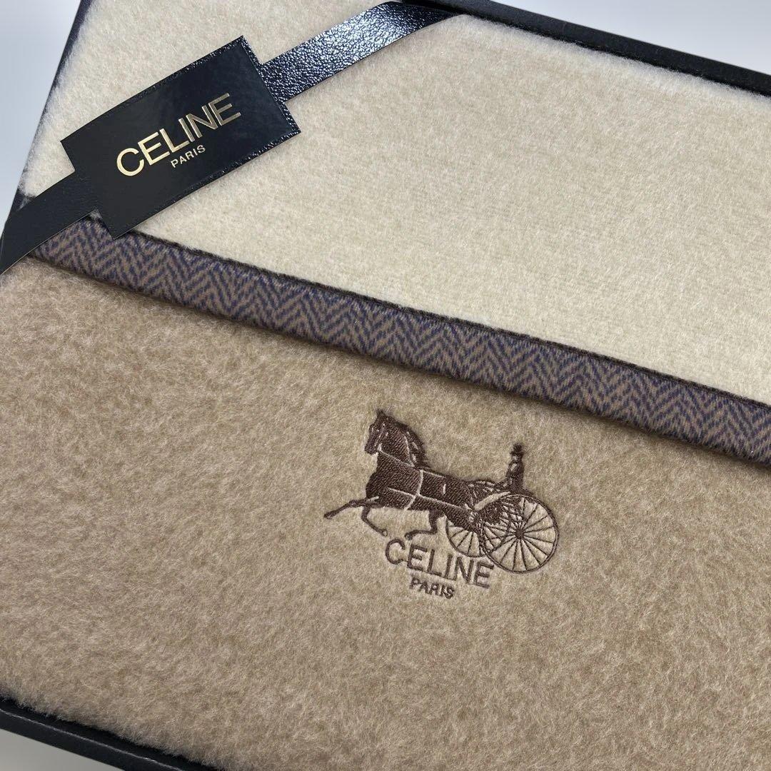 CELINE＊アクリル毛布・パフタッチ・ホースロゴ・140×200・西川産業