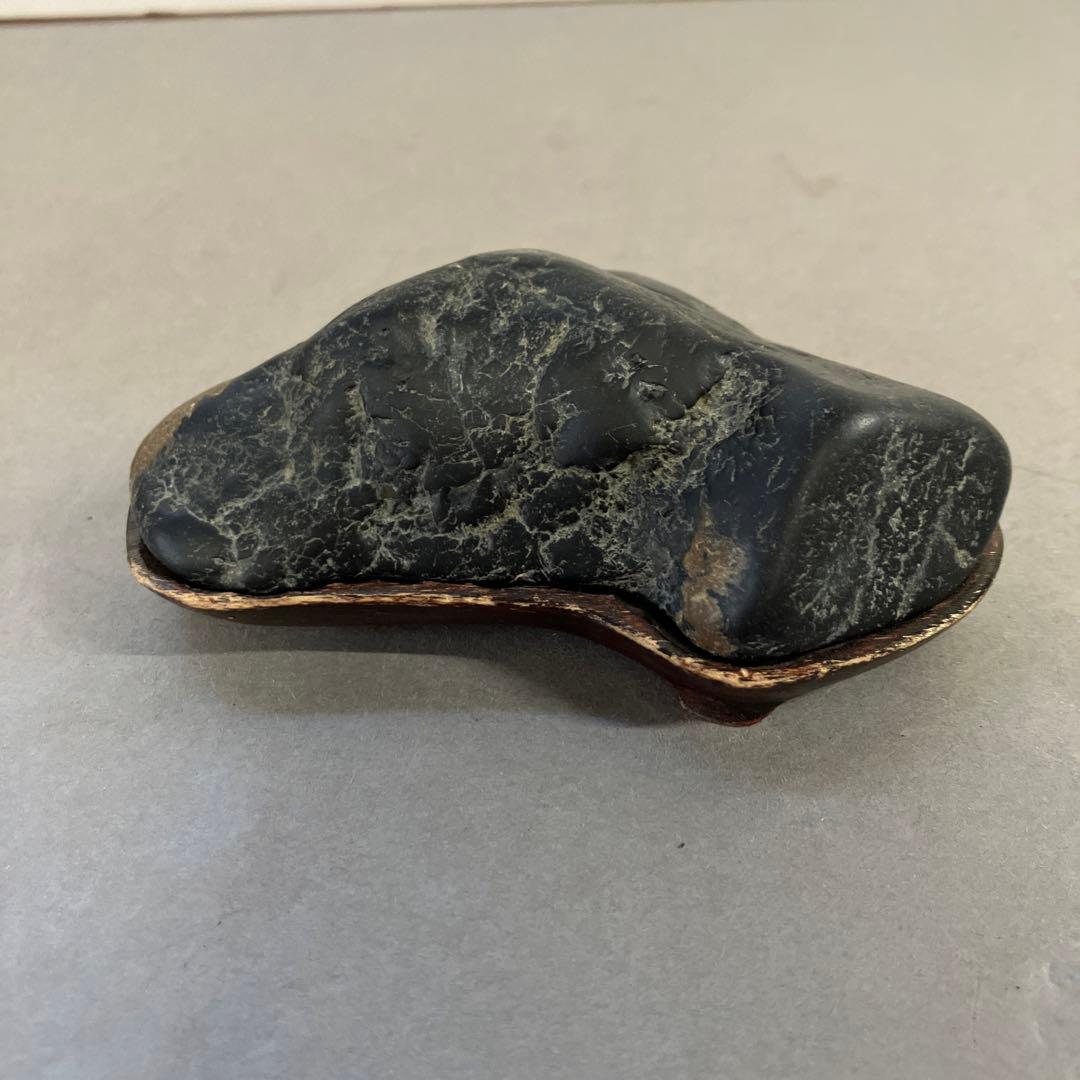 鑑賞石【台座付き】