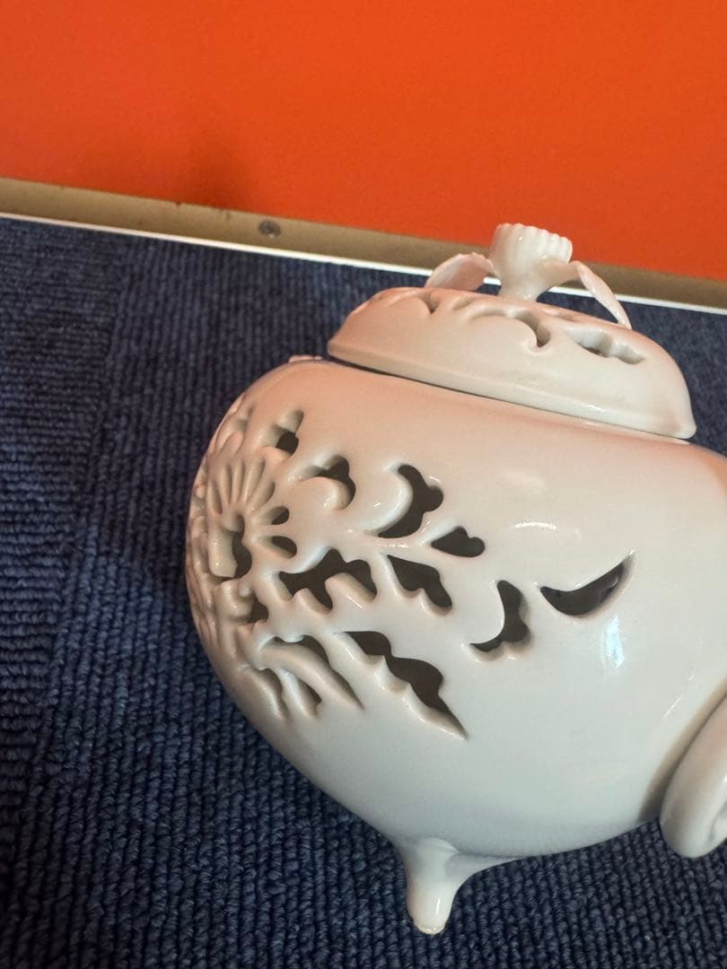 1973 杉原一壷 白磁 透かし  三足　香炉