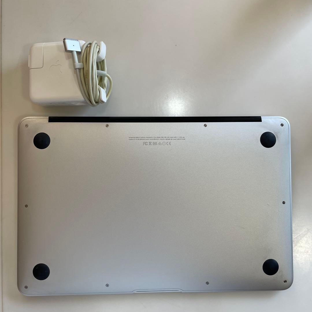 Apple MacBook Air 2015年　11インチ ストレージ128GB
