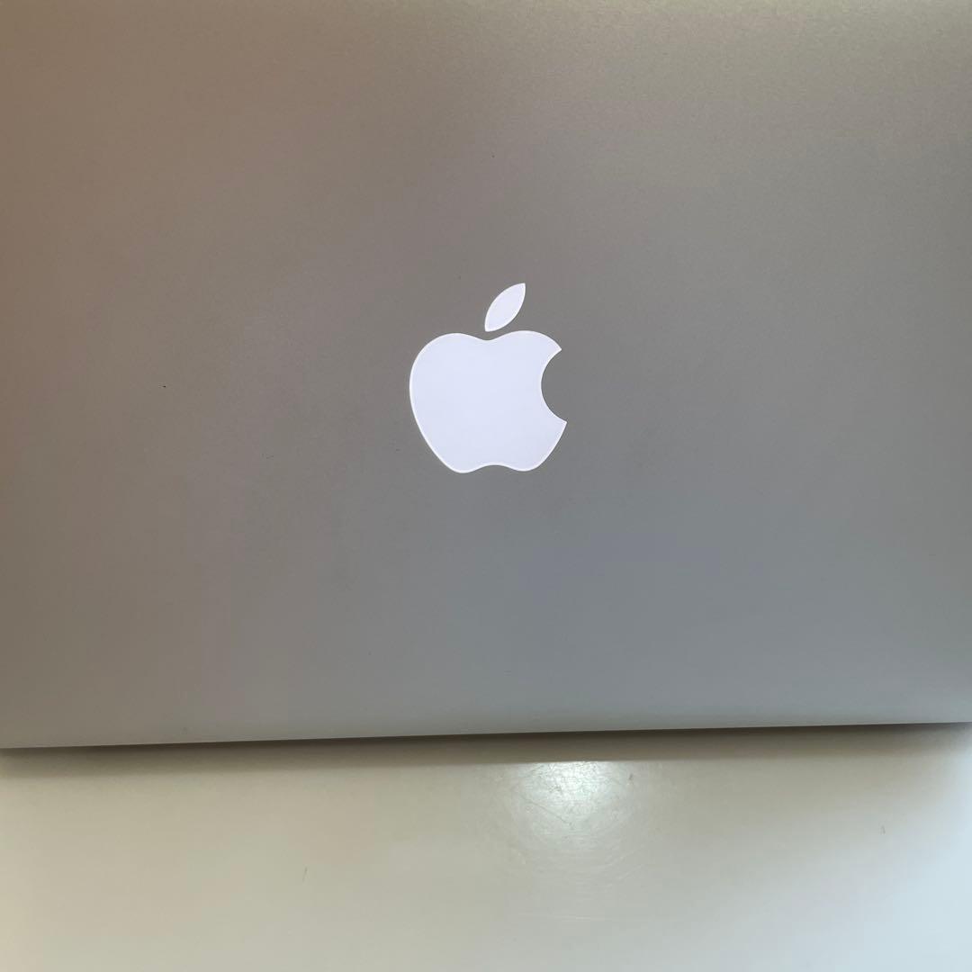 Apple MacBook Air 2015年　11インチ ストレージ128GB
