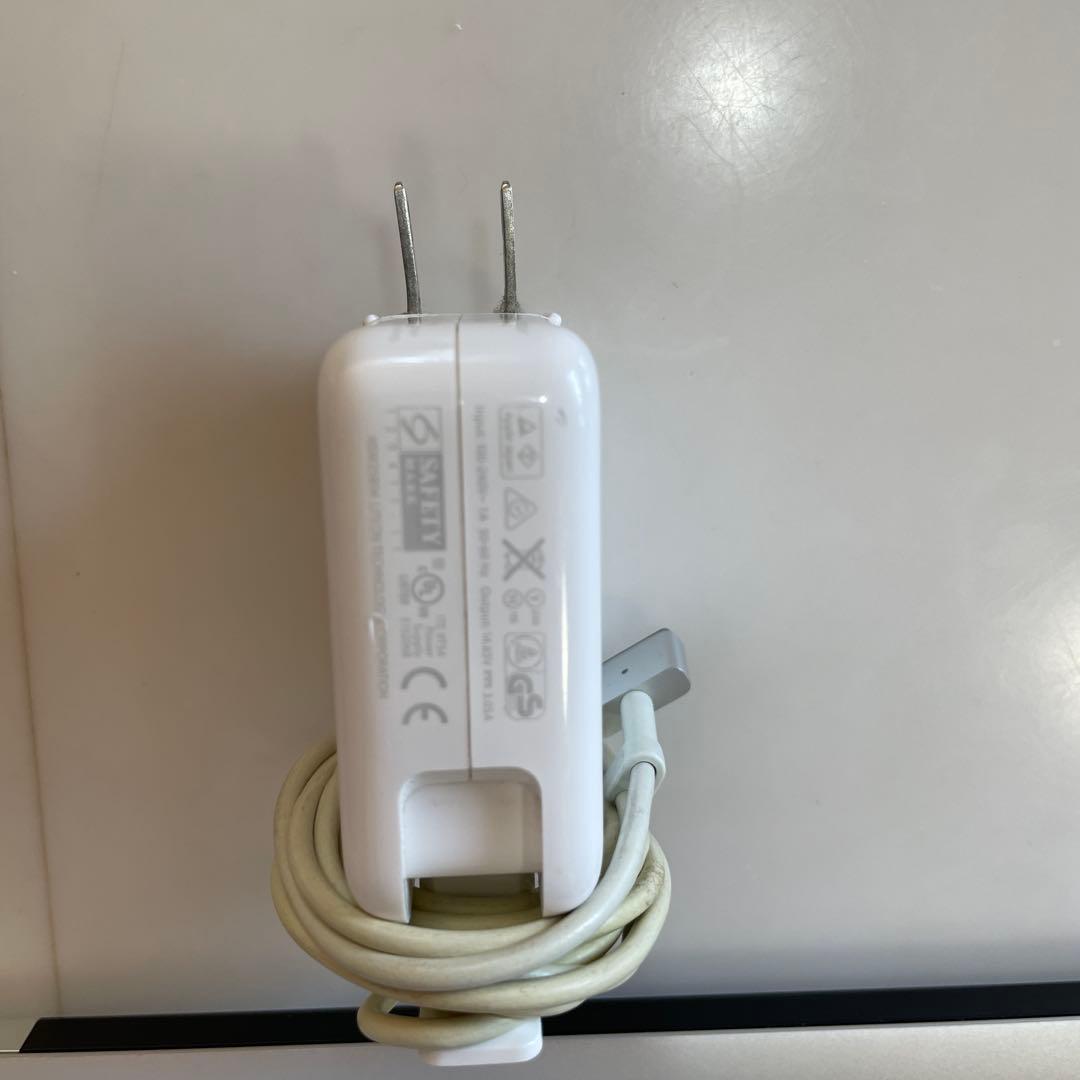 Apple MacBook Air 2015年　11インチ ストレージ128GB