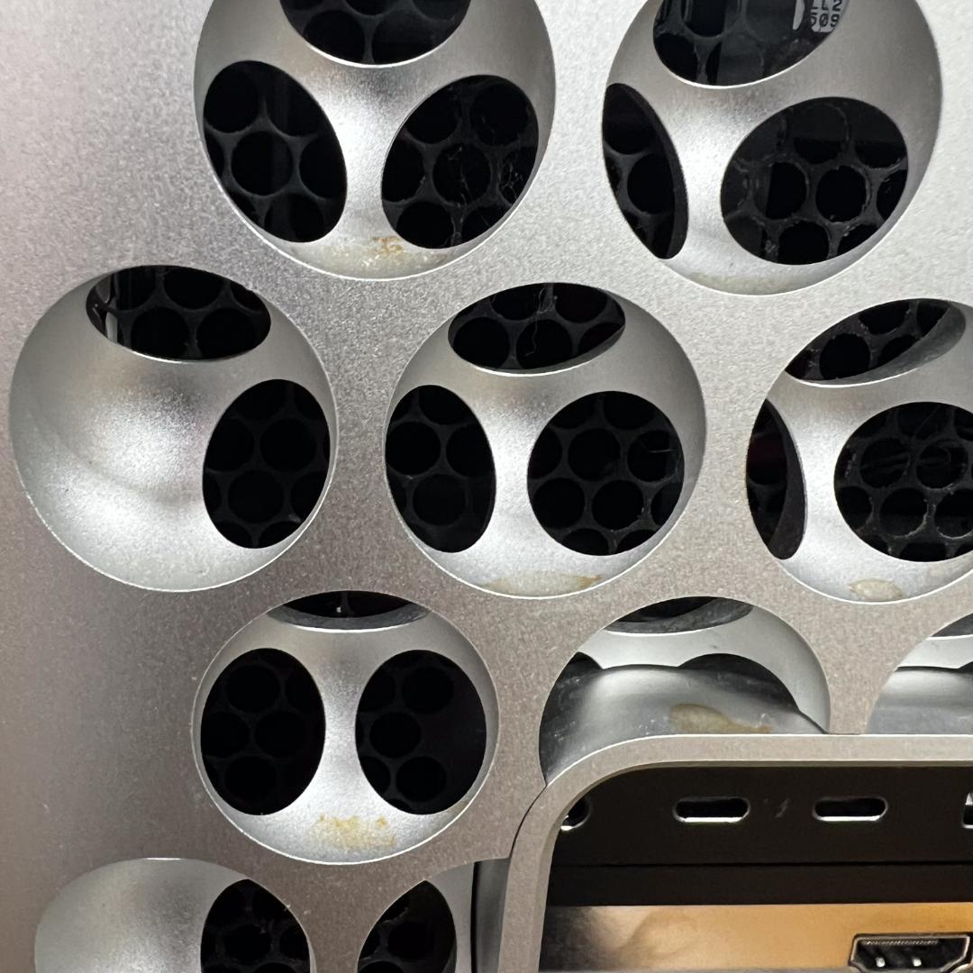 Mac Pro 2019 RadeonProW5700Xx2 総額140万 美品