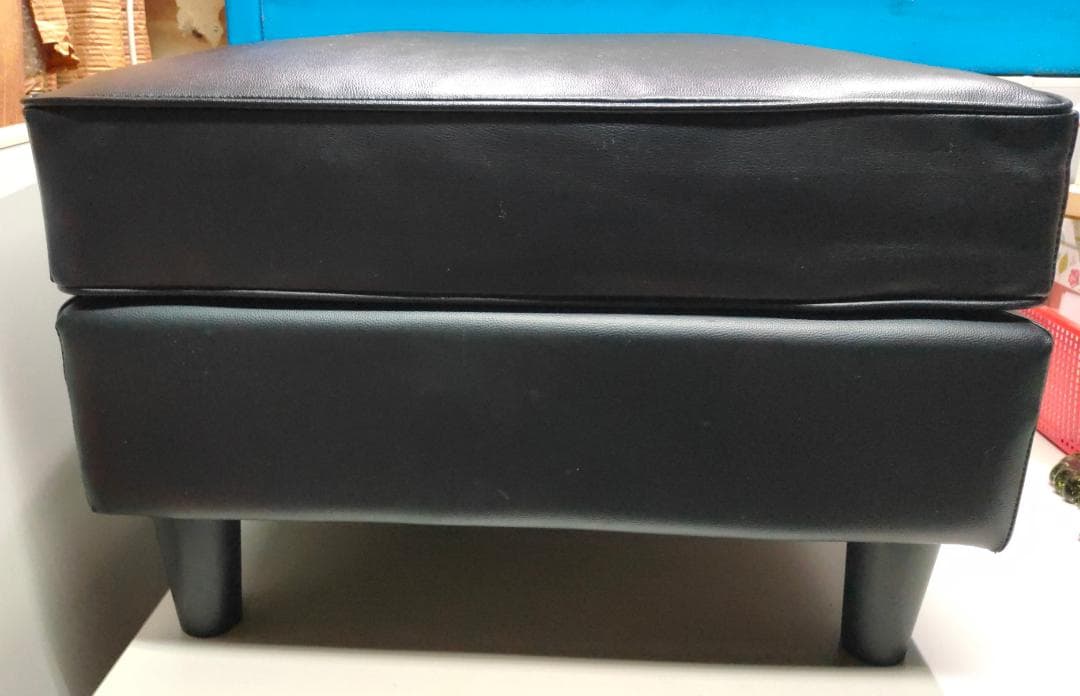 （黒）オットマン☆ブラックレザー☆1人用☆座り心地良好^^☆