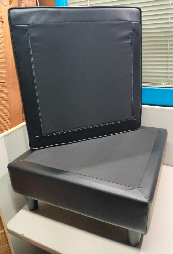 （黒）オットマン☆ブラックレザー☆1人用☆座り心地良好^^☆