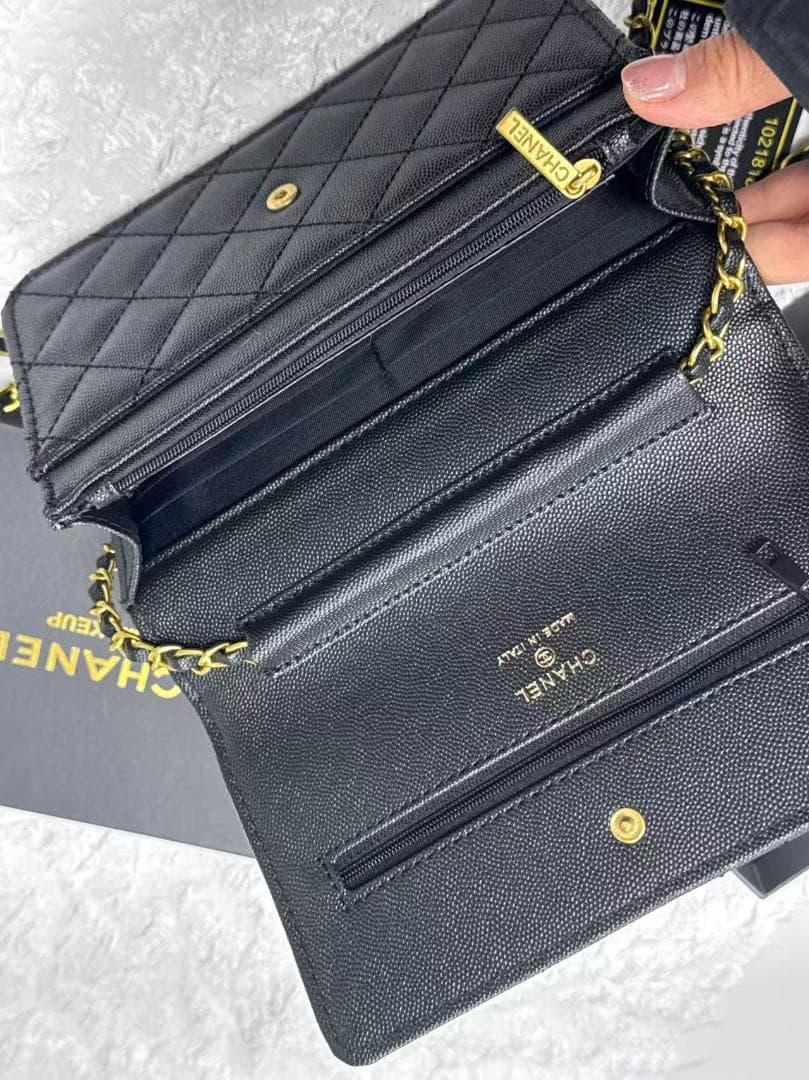 新品☆vip 非売品ブラック キルティングショルダーバッグgw