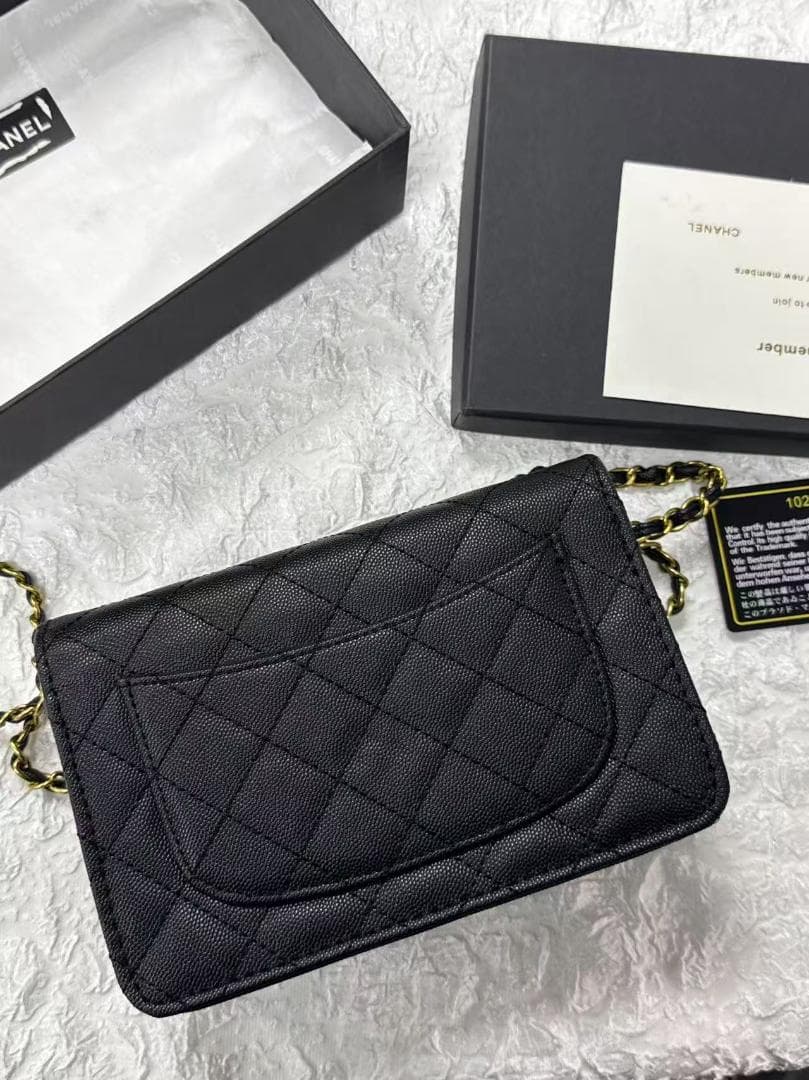 新品☆vip 非売品ブラック キルティングショルダーバッグgw