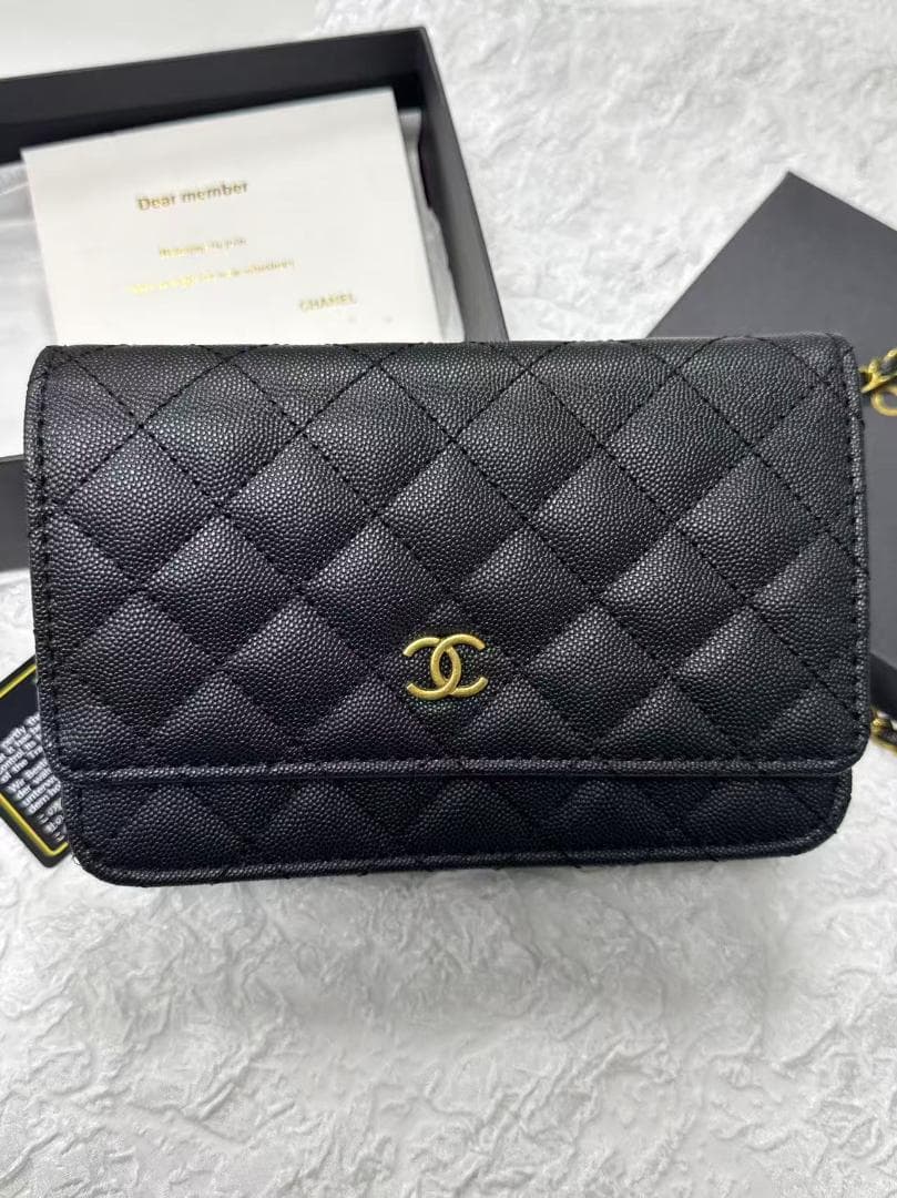 新品☆vip 非売品ブラック キルティングショルダーバッグgw