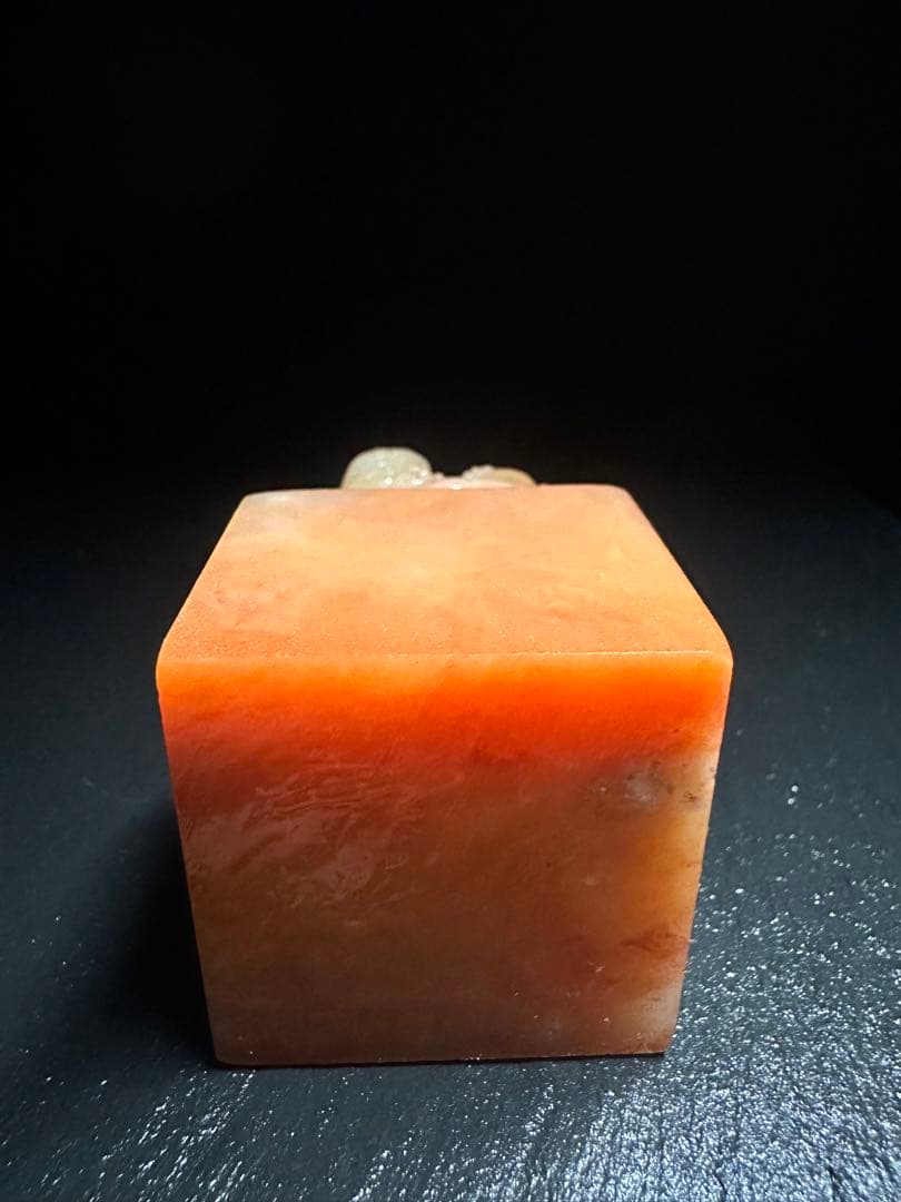 24ラオス石　母子瑞獣　桃花凍　篆刻展　出展　印石　印材　落款　3.6*6.3