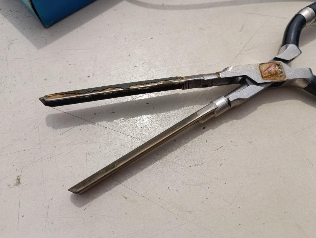 1494)理容店の道具　ヘアアイロンコテ ハーシー　床屋、理容室、理髪店／難有