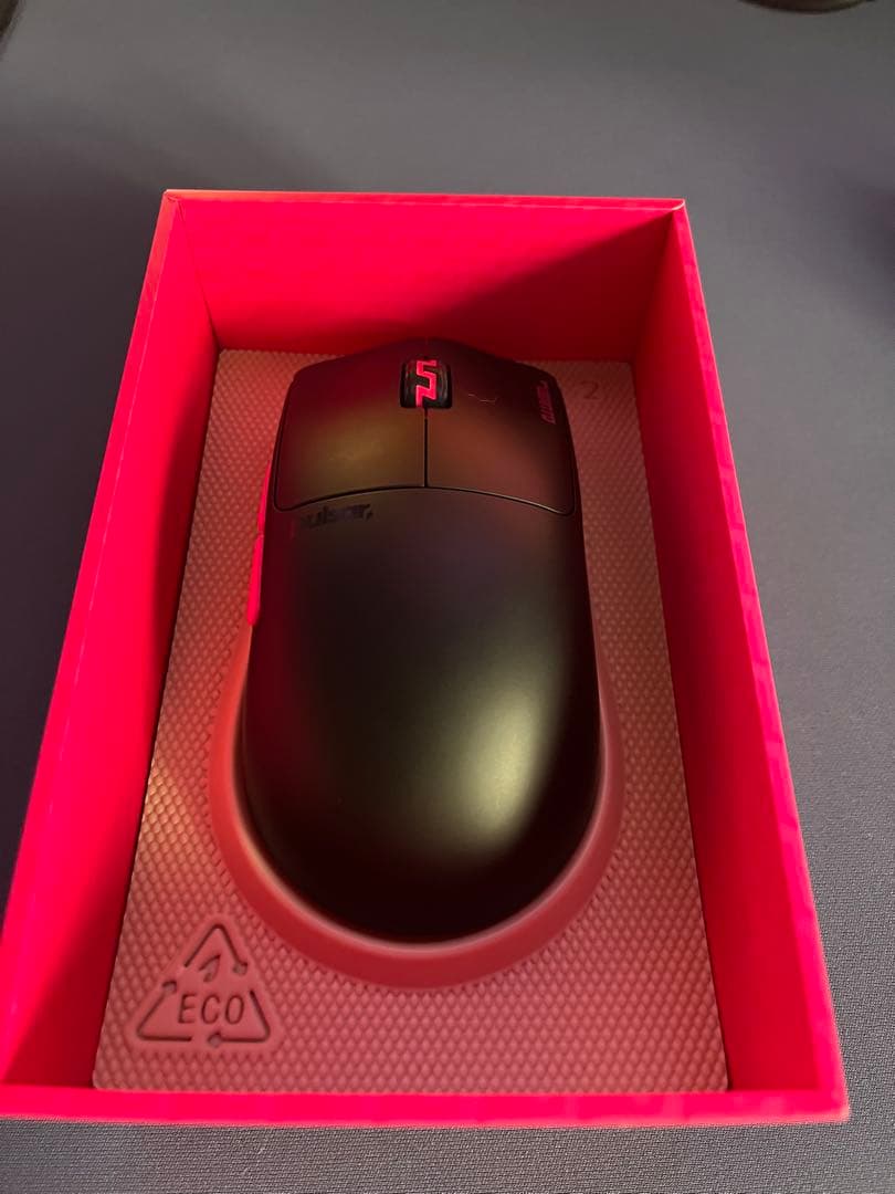 Pulsar Susanto-X Gaming Mouse ガラスソール付き