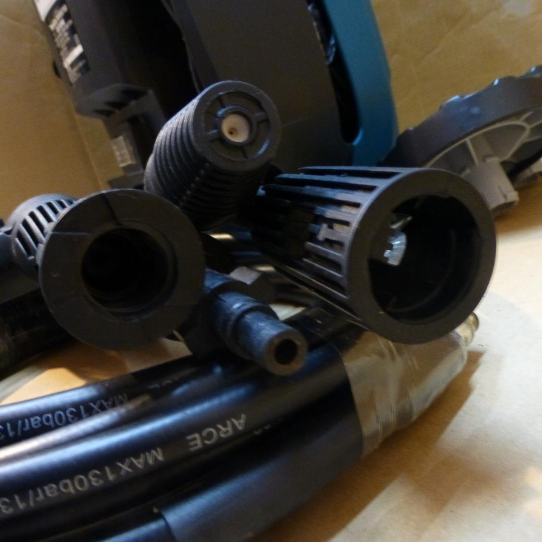 マキタ 高圧洗浄機 MHW0700