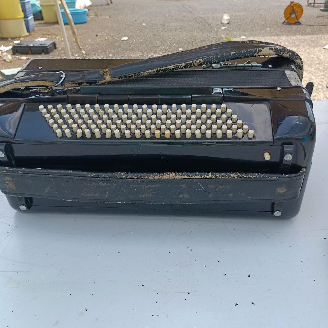 Y*o様 1988)バイレ　アコーディオン　 120ベース41鍵盤