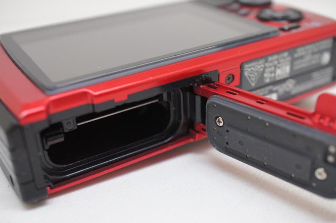 OLYMPUS TOUGH STYLUS TG-5 レッド（本体のみ）電源入らず