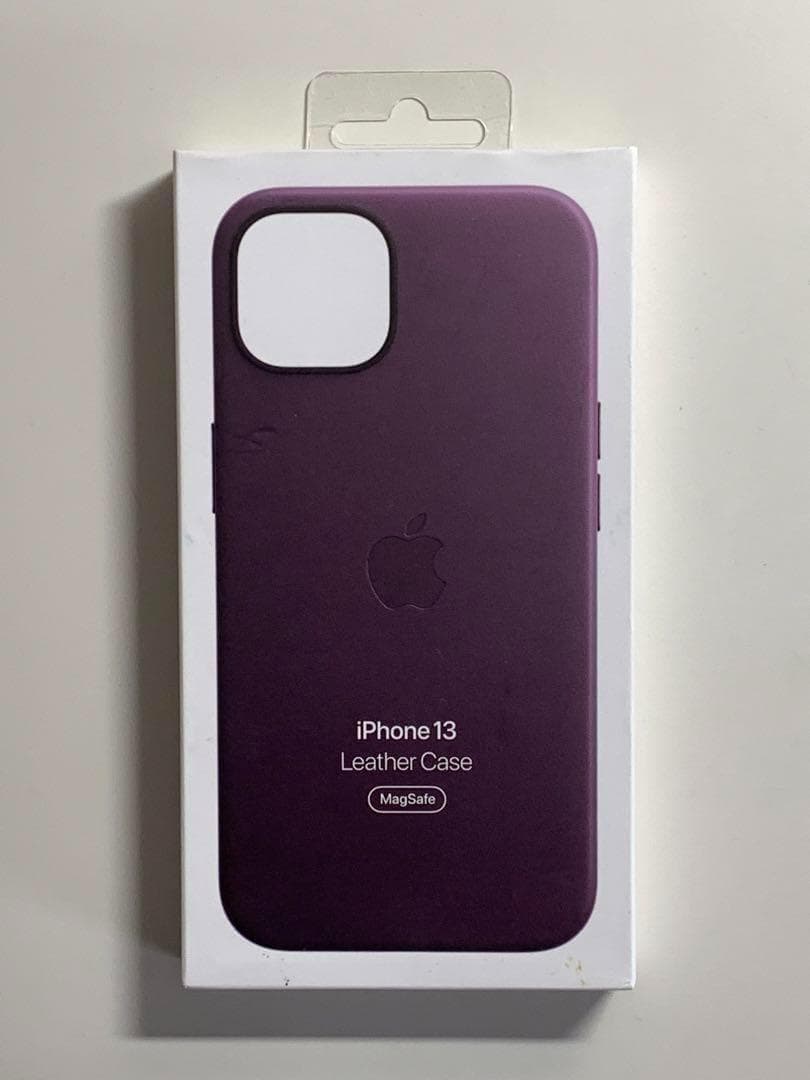 【新品】純正 iPhone 13 レザーケース・ダークチェリー①