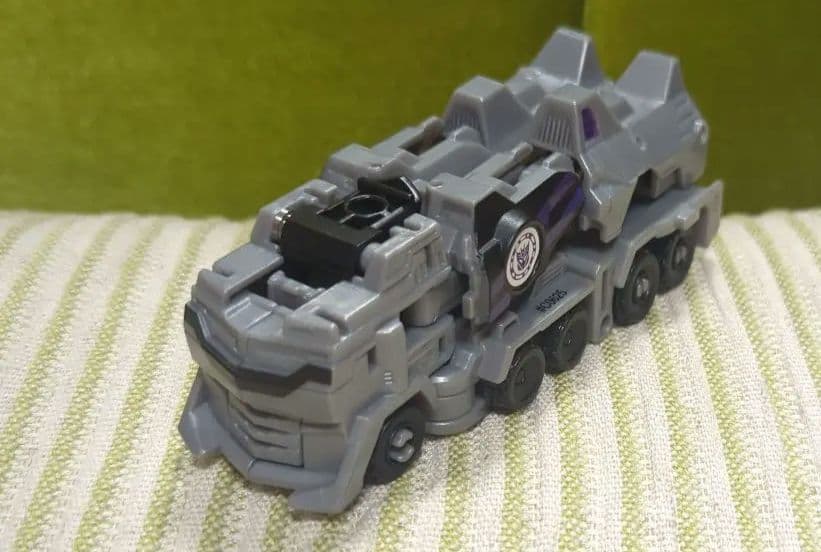 トランスフォーマーアドベンチャー 合体戦士メナゾール