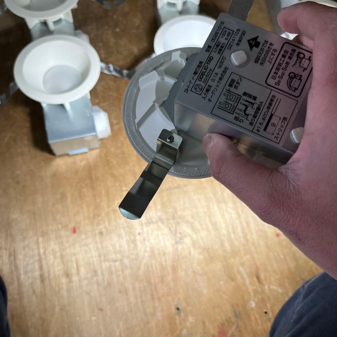 ODELIC ダウンライト OD261015 9個　白昼色φ100 点灯確認済