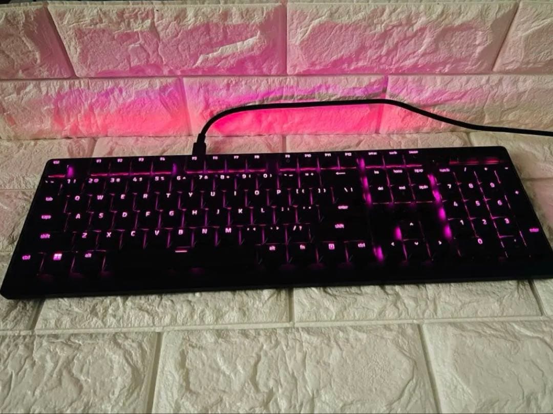 Razer DeathStalker V2 Pro 英語配列 フルサイズ 薄型