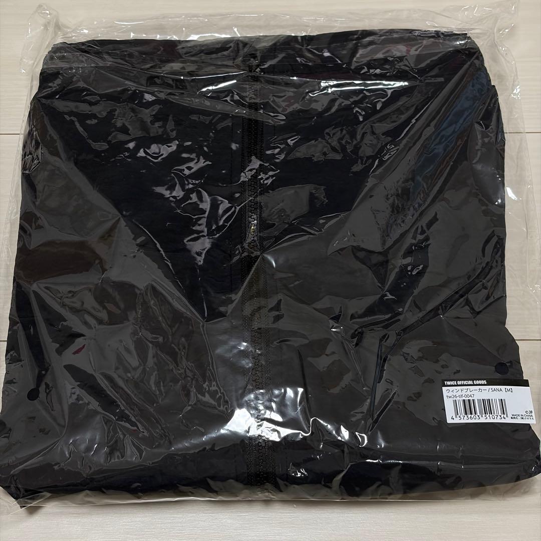 TWICE THIS IS FOR ウィンドブレーカー サナ