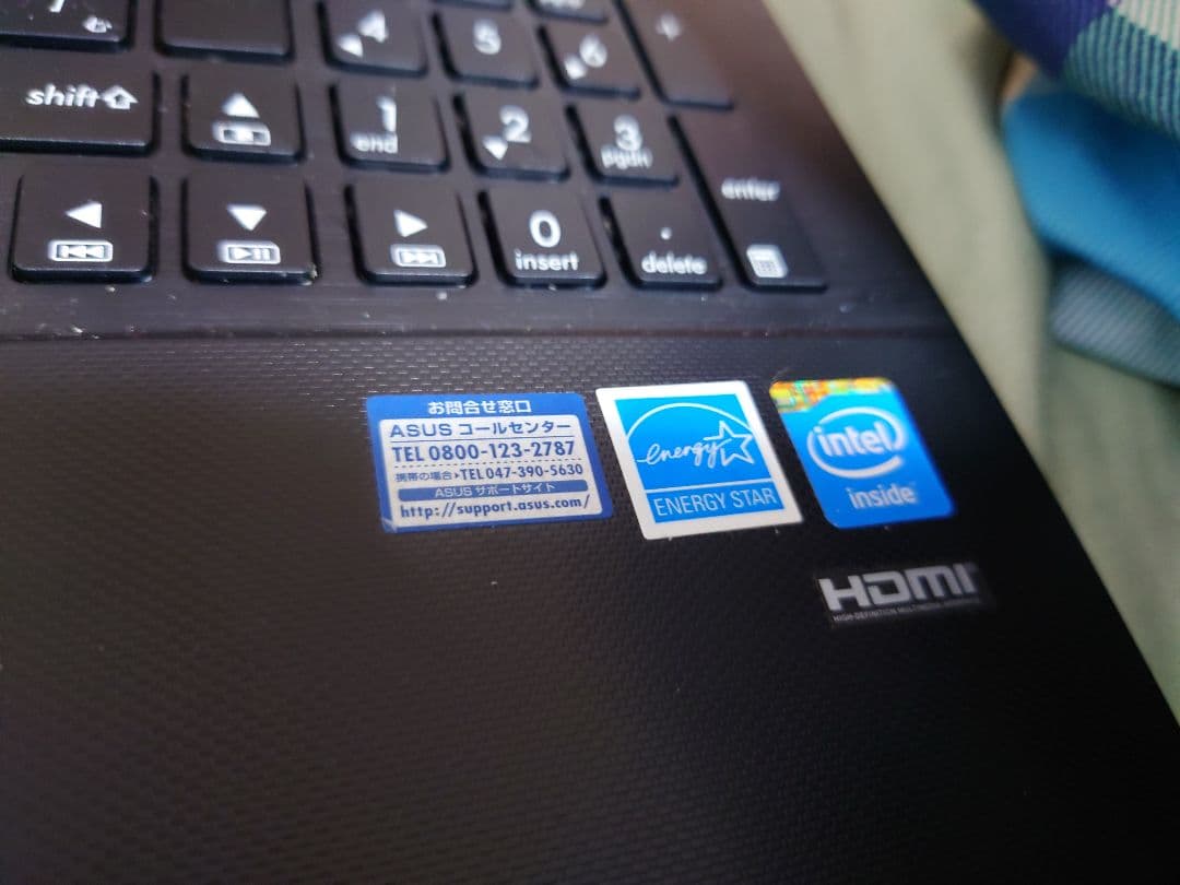 ASUS X551M ノートPC Intel Celeron　N2815搭載