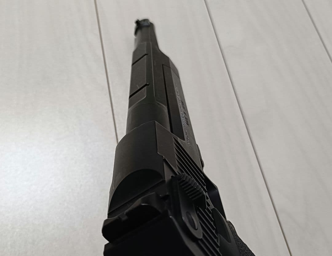 【中古品】東京マルイ 新型 ガスガン「デザートイーグル.50AE」10インチ