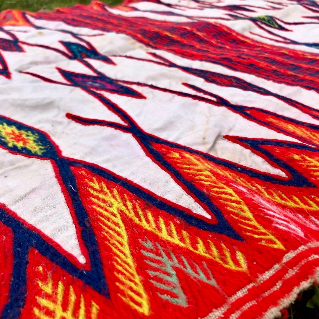 ★モン族★コットン刺繍ラグ★スパンコール★