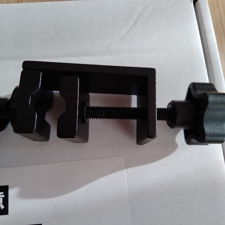 タブレットホルダー (2関節.アルミ製)CAR-SPHLD6