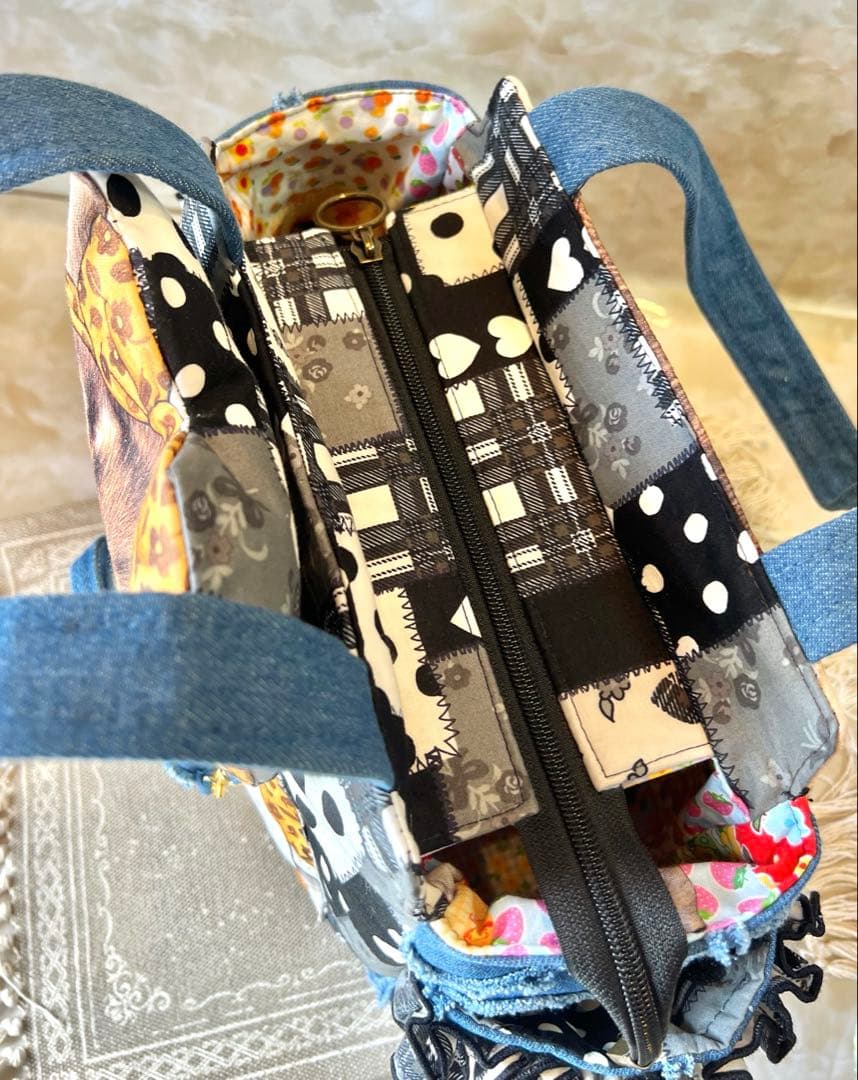 コヤンイサムチョン　ビッグサンダー　フリンジハートサイドポケットデニムバッグ