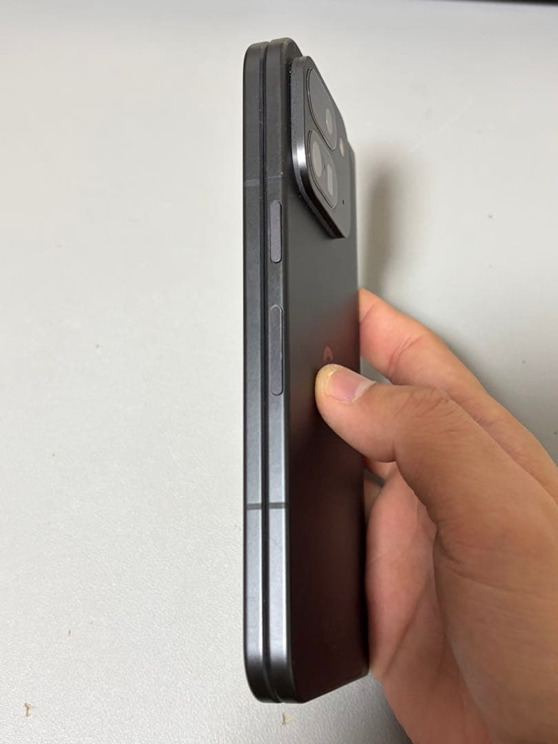 美品 Google Pixel 9 Pro Fold 512GB オブシディアン