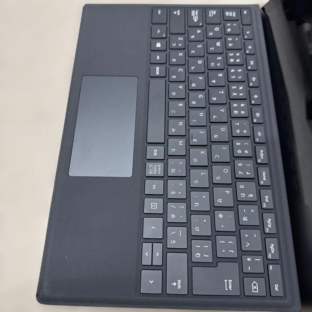 Surface Pro5 i5/8G/256G バッテリー77%