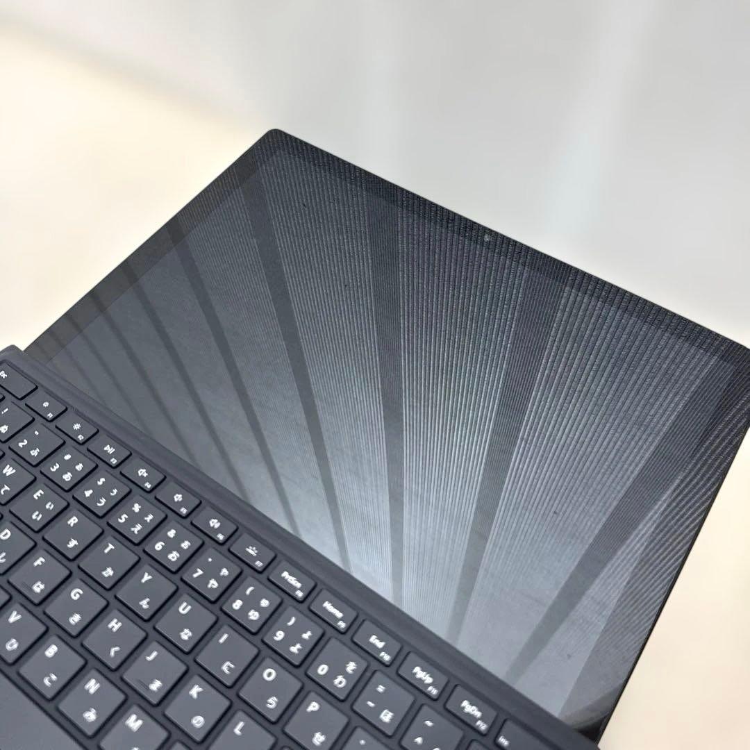 Surface Pro5 i5/8G/256G バッテリー77%
