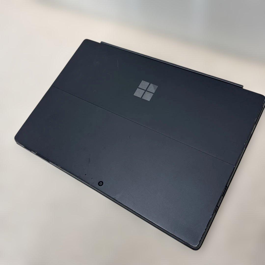 Surface Pro5 i5/8G/256G バッテリー77%