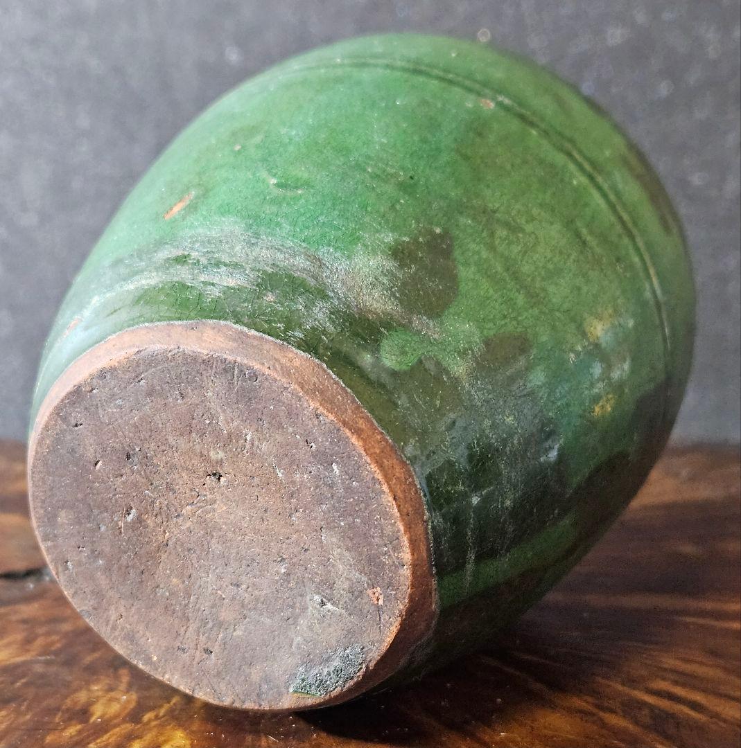 中国古美術　中国古陶磁器　古玩　遼時代　遼緑釉　緑交趾　陰刻輪線文様　小壺　罐