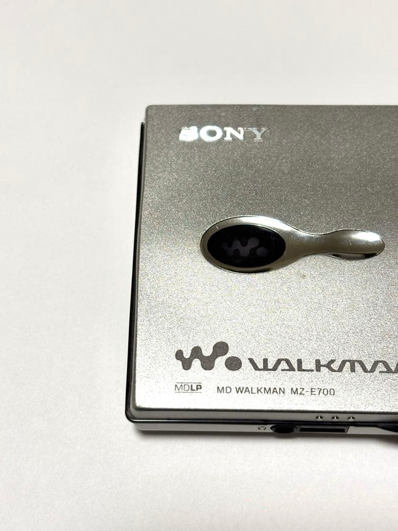 2点セットSONY MDウォークマン MZ-E700 動作品 乾電池ケース付き