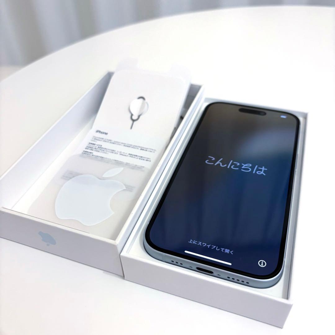 Apple iPhone 15 128GB ブルー