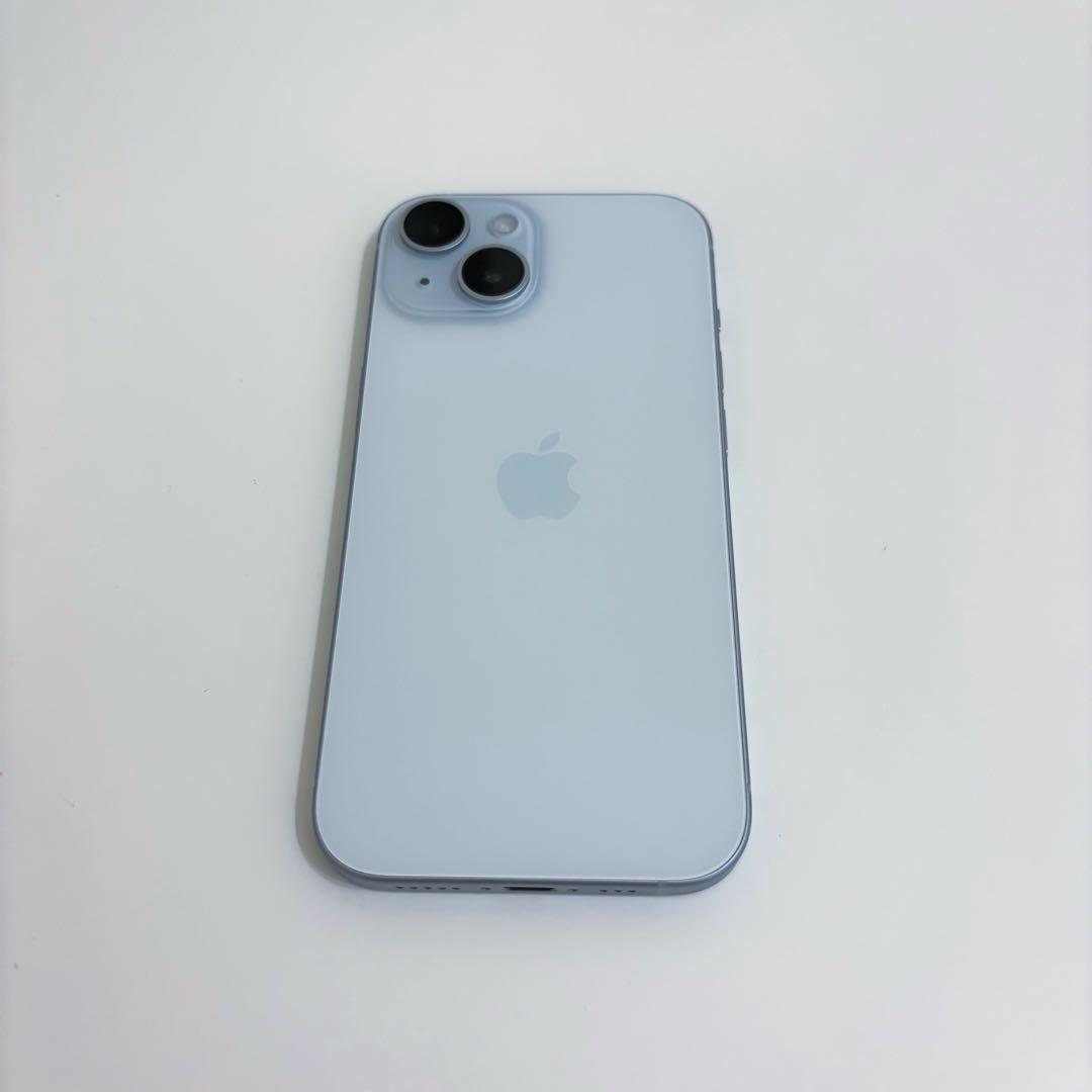 Apple iPhone 15 128GB ブルー