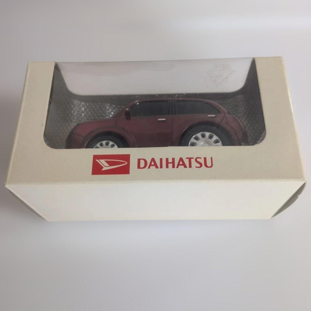 DAIHATSU ミラジーノワインレッド ミニカー　非売品