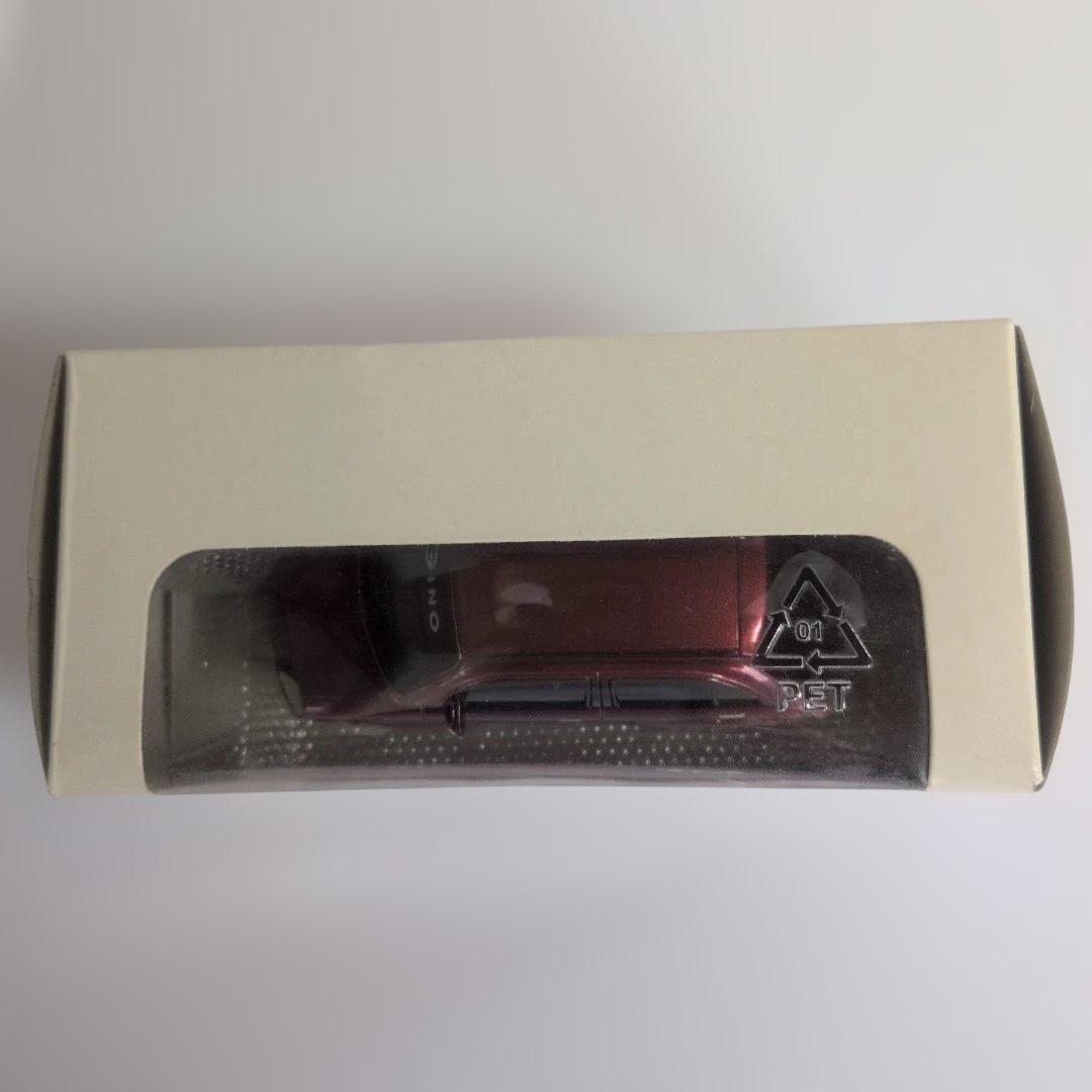 DAIHATSU ミラジーノワインレッド ミニカー　非売品