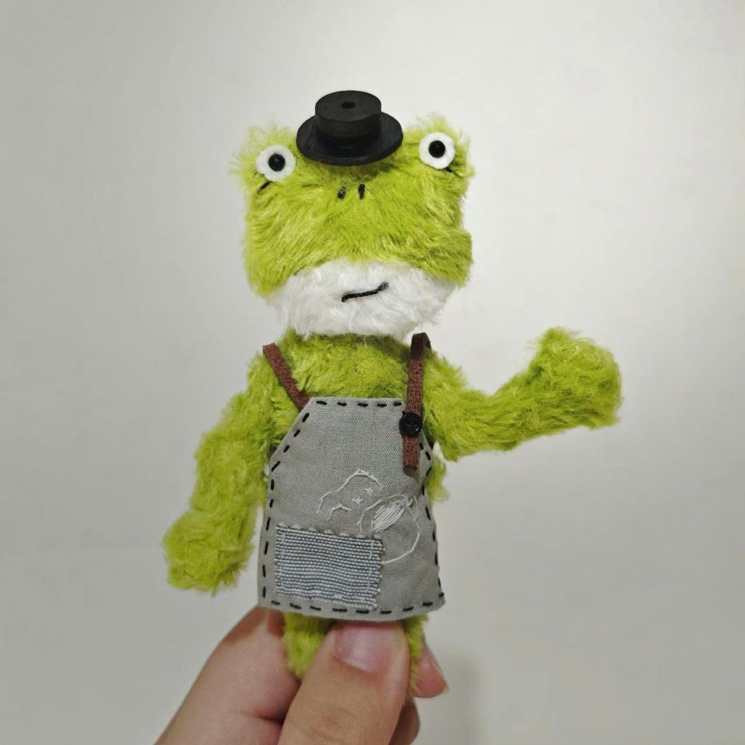 カエル店長さん アーティストベア 海外作家様 ハンドメイド ぬいぐるみ 置物