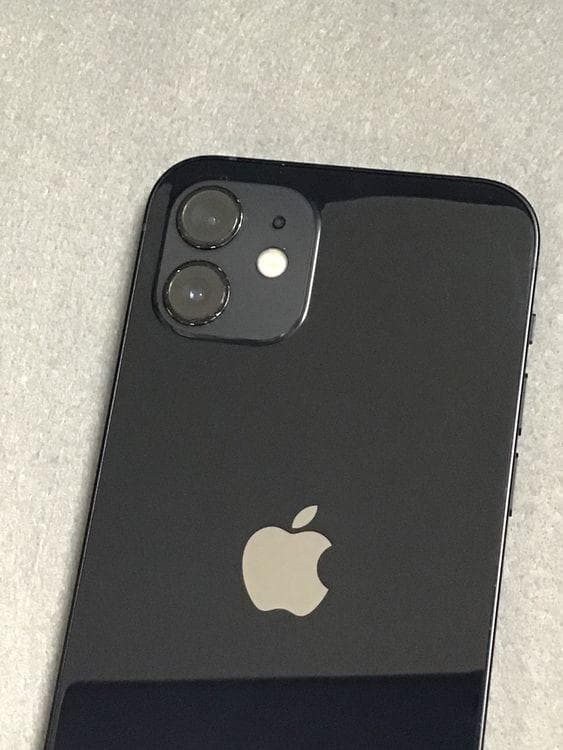 国内版　SIMフリー　iPhone 12 128GB ブラック色