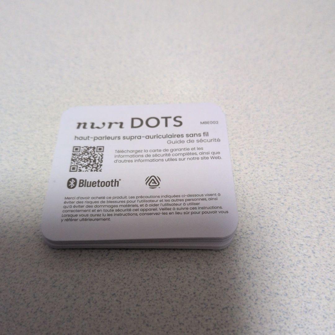 nwm　DOTS ブラック　完全ワイヤレス耳スピーカ−