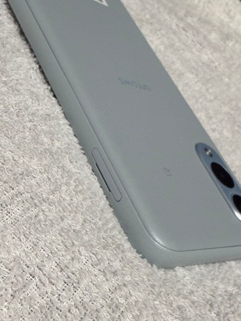 arrows We2 ライトブルー 本体 F-52E 64GB 箱付き