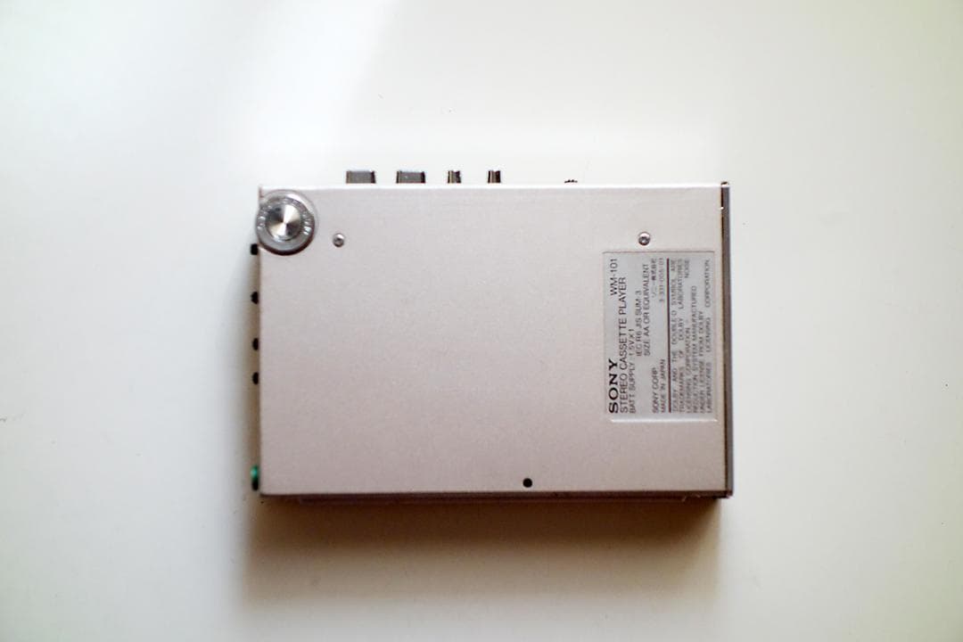 Sony WM 101 ジャンク品 Q828