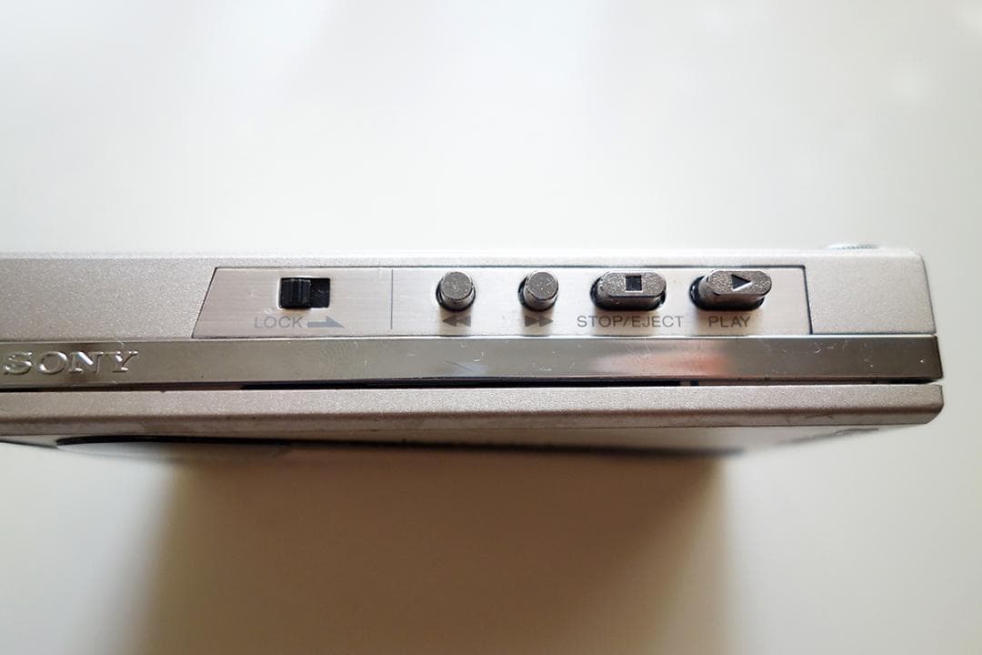 Sony WM 101 ジャンク品 Q828