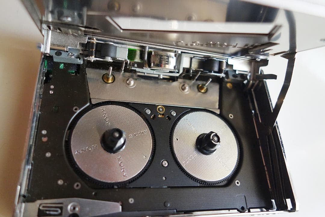 Sony WM 101 ジャンク品 Q828