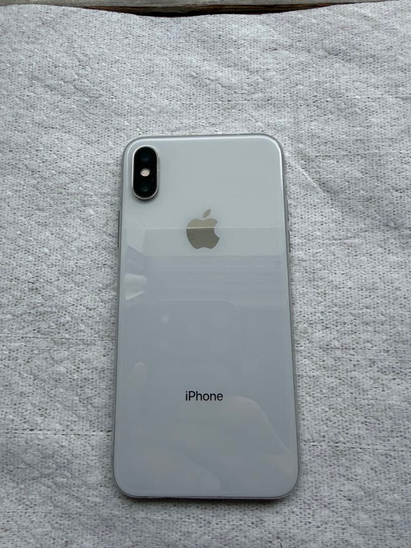 連*様 Apple iPhone X 本体のみ (液晶の不具合あり)